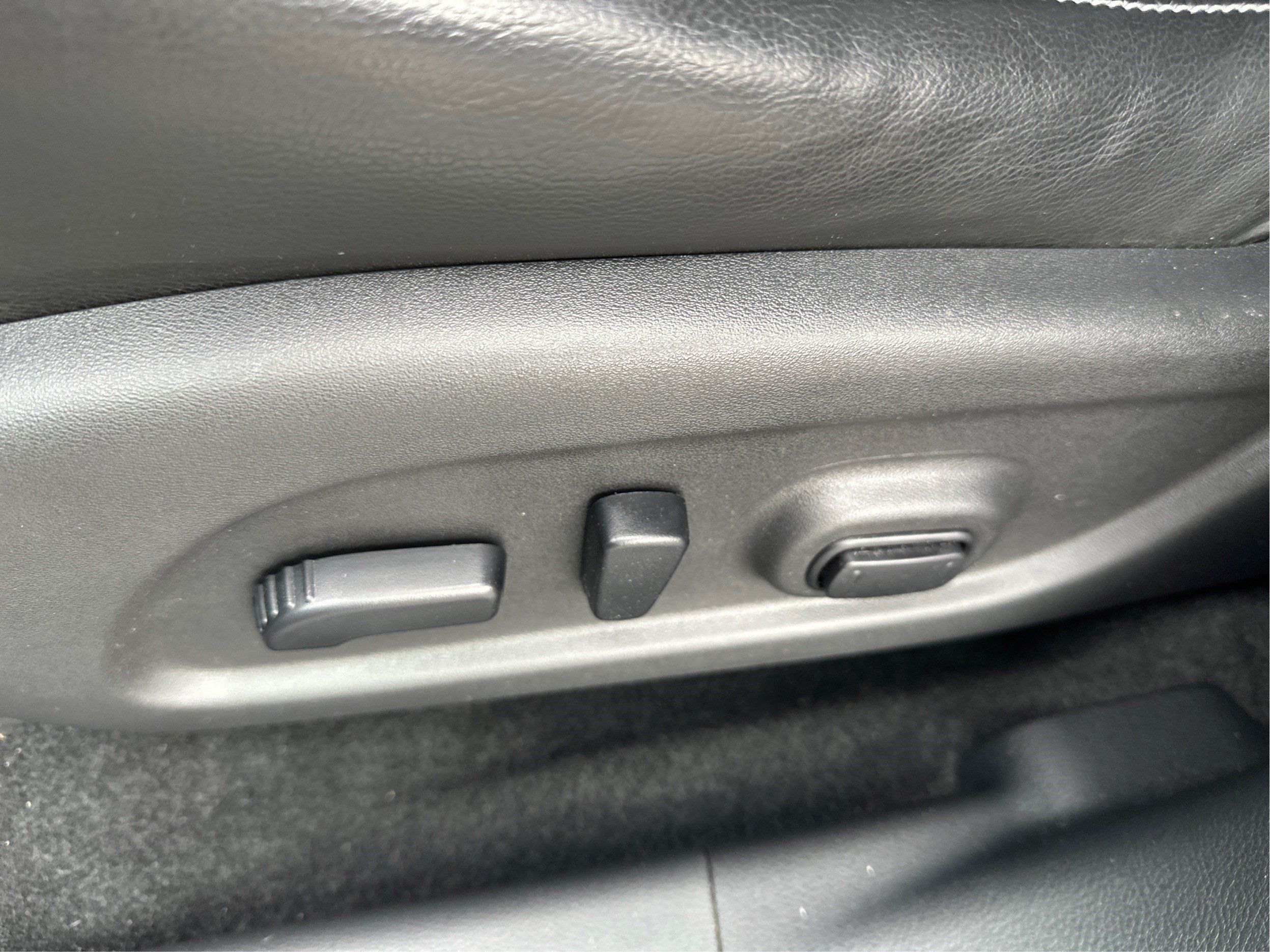 Used 2016 Nissan Murano SL AWD/4WD image 19