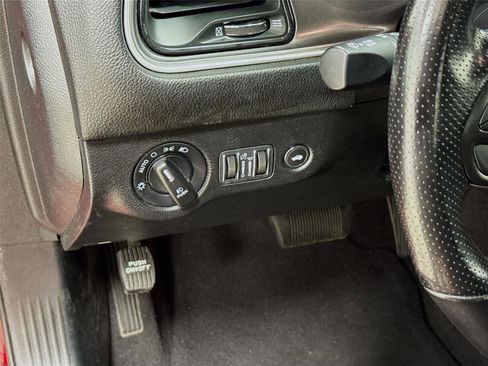 Used 2022 Dodge Challenger SXT w/ Blacktop Package image 10