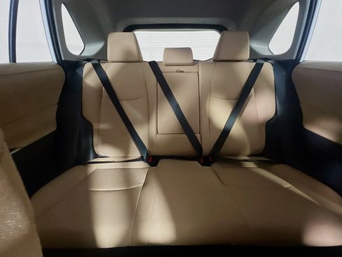 Used 2025 Toyota RAV4 LE image 32