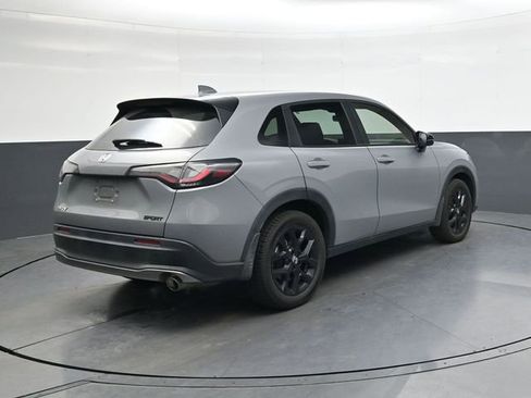 Used 2024 Honda HR-V Sport image 4