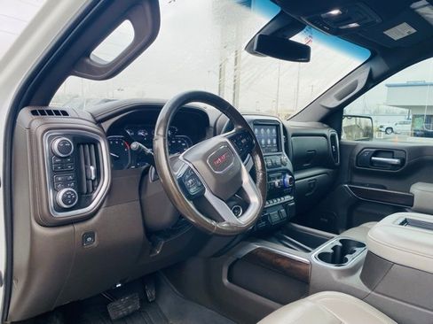 Used 2020 GMC Sierra 1500 SLT image 33