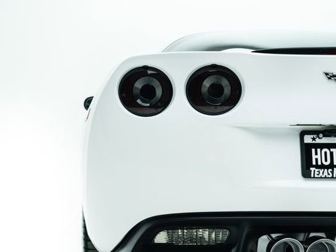 Used 2009 Chevrolet Corvette Coupe image 17