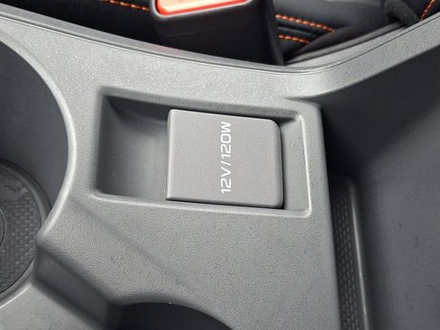 Certified 2025 Subaru Crosstrek 2.5i Limited image 24