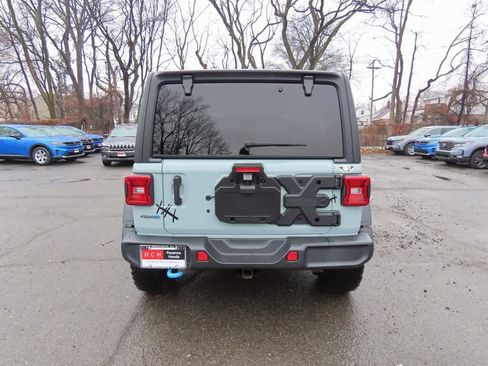 Used 2023 Jeep Wrangler Rubicon w/ Cold Weather Group image 5