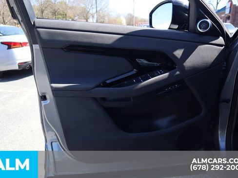 Used 2024 Land Rover Range Rover Evoque Dynamic SE AWD/4WD image 15