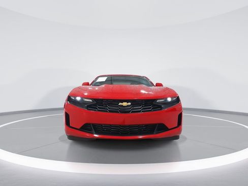 Used 2023 Chevrolet Camaro LT w/ Technology Package image 3