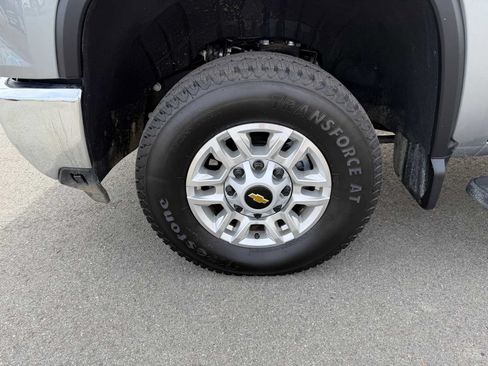 Certified 2026 Chevrolet Silverado 2500 LT w/ Convenience Package AWD/4WD image 7