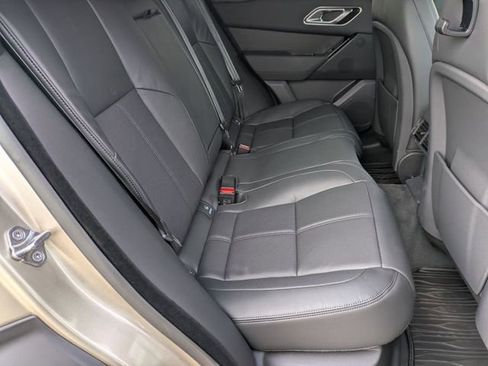 New 2026 Land Rover Range Rover Velar Dynamic SE image 17
