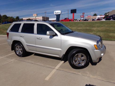Used 2007 Jeep Grand Cherokee Overland image 13