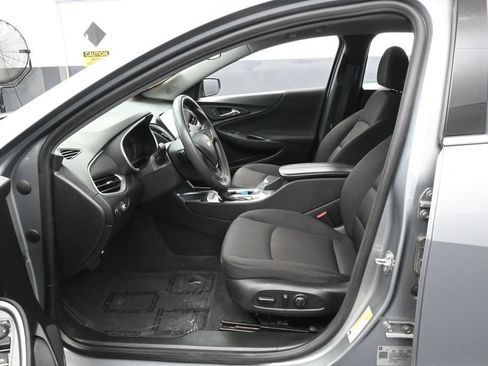 Used 2024 Chevrolet Malibu LT FWD image 11