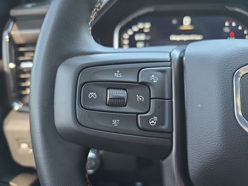 Used 2024 GMC Sierra 2500 AT4 w/ AT4 Premium Plus Package AWD/4WD image 16