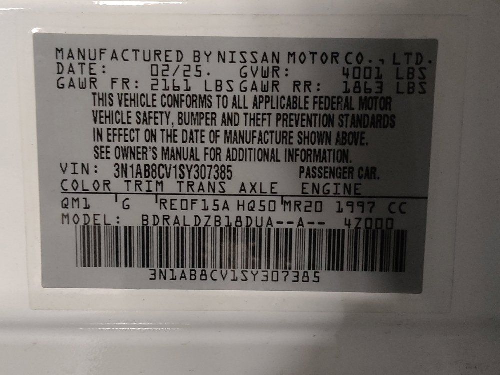 Used 2025 Nissan Sentra SV FWD image 33