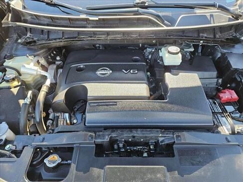 Used 2017 Nissan Murano SV image 20