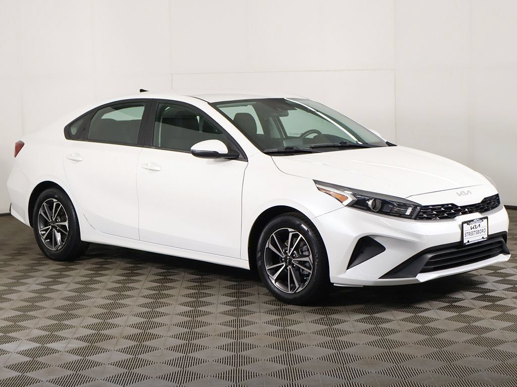 Used 2022 Kia Forte LXS w/ LXS Technology Package FWD image 47