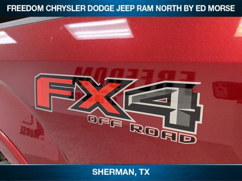 Used 2016 Ford F150 Lariat w/ Equipment Group 502A Luxury AWD/4WD image 6