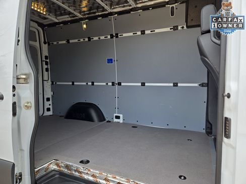 Used 2023 Mercedes-Benz Sprinter 2500 image 13