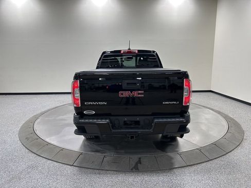 Used 2018 GMC Canyon Denali image 5