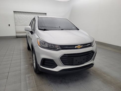 Used 2019 Chevrolet Trax LS image 14