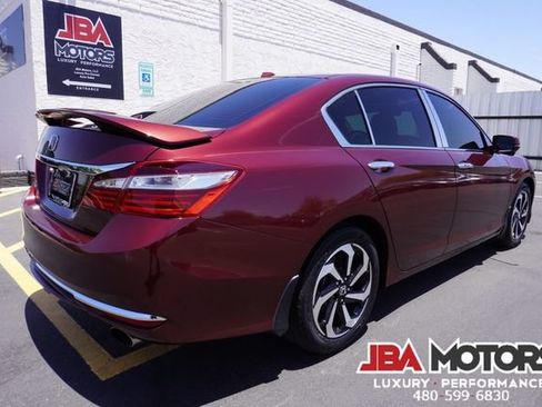 Used 2017 Honda Accord EX-L image 3