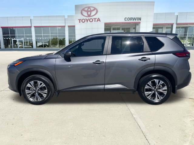 Used 2023 Nissan Rogue SV AWD/4WD image 2