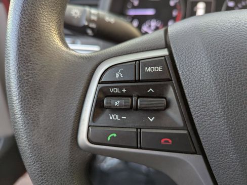 Used 2018 Hyundai Elantra SEL image 20