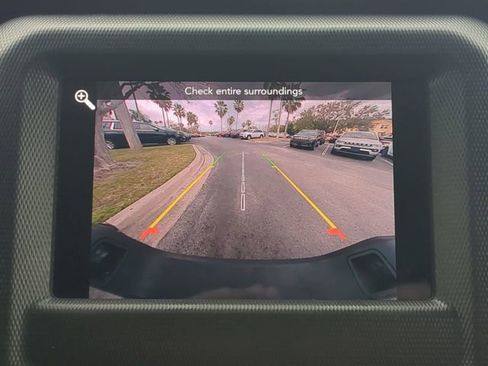 Used 2022 Jeep Gladiator Willys image 22