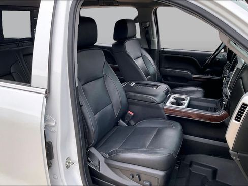 Used 2018 GMC Sierra 1500 SLT w/ SLT Premium Package AWD/4WD image 10