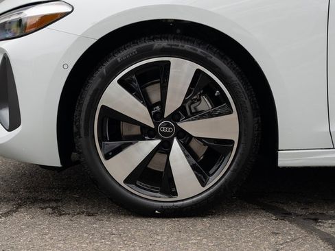 New 2025 Audi A5 2.0T Premium w/ 19" Wheel Package image 7