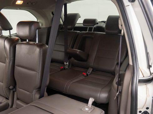 Used 2014 Honda Odyssey Touring Elite image 20