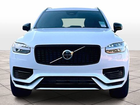 Used 2023 Volvo XC90 T8 Ultimate w/ Protection Package Premier image 3