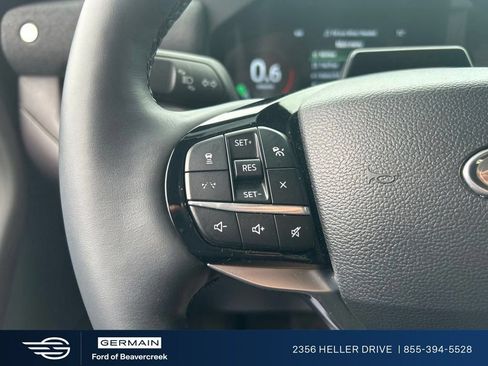 Used 2025 Ford Explorer Platinum w/ Ultimate Package AWD/4WD image 21