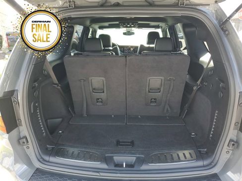 Used 2021 Dodge Durango R/T w/ Blacktop Package image 18