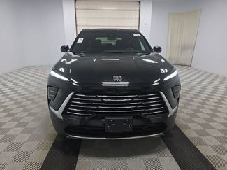 Used 2025 Buick Enclave Preferred video 2