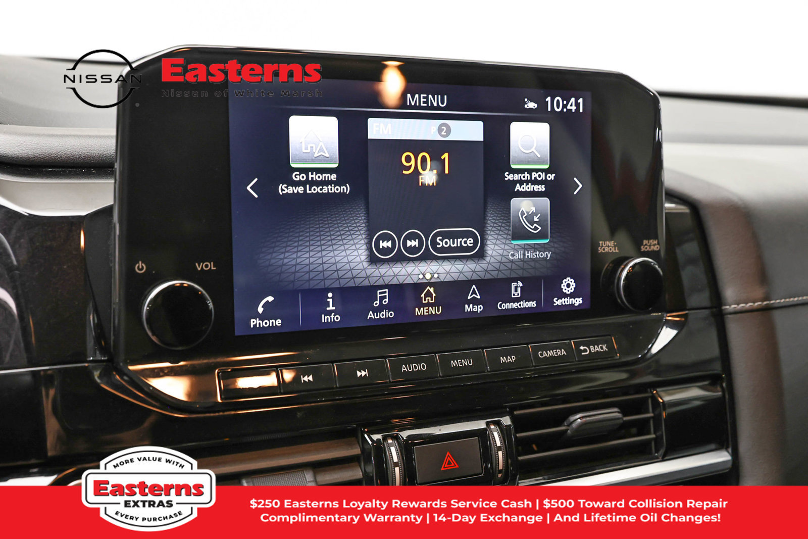 Used 2023 Nissan Pathfinder SL w/ Lighting Package (N92) AWD/4WD image 18