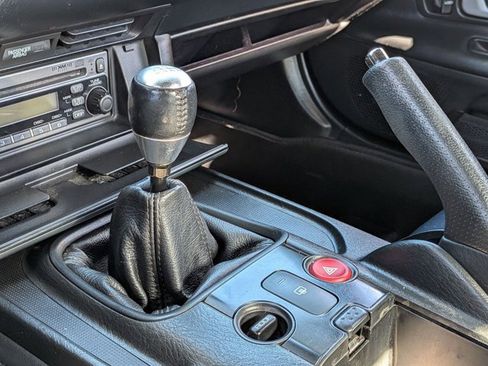 Used 2006 Honda S2000 image 19