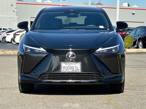Used 2025 Lexus RZ 300e w/ Accessory Package (Z2) image 10