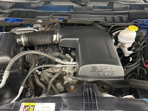 Used 2022 RAM 1500 Express w/ Wheel & Sound Group image 26