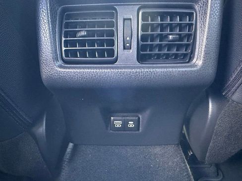 Used 2025 Toyota Camry SE w/ Multimedia Upgrade Package FWD image 23