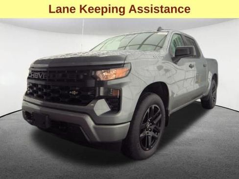 Used 2023 Chevrolet Silverado 1500 Custom AWD/4WD image 4