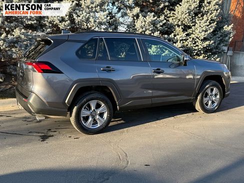 Used 2025 Toyota RAV4 XLE image 10