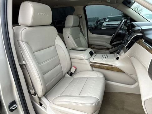 Used 2017 GMC Yukon Denali w/ Open Road Package image 31