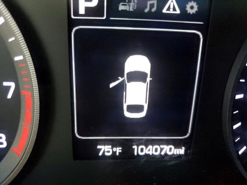 Used 2015 Hyundai Sonata SE image 17