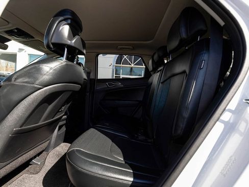 Used 2025 Kia Sportage EX w/ Premium Package image 26