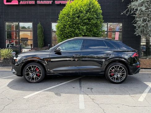 Used 2023 Audi Q8 Premium Plus w/ Premium Plus Package AWD/4WD image 9