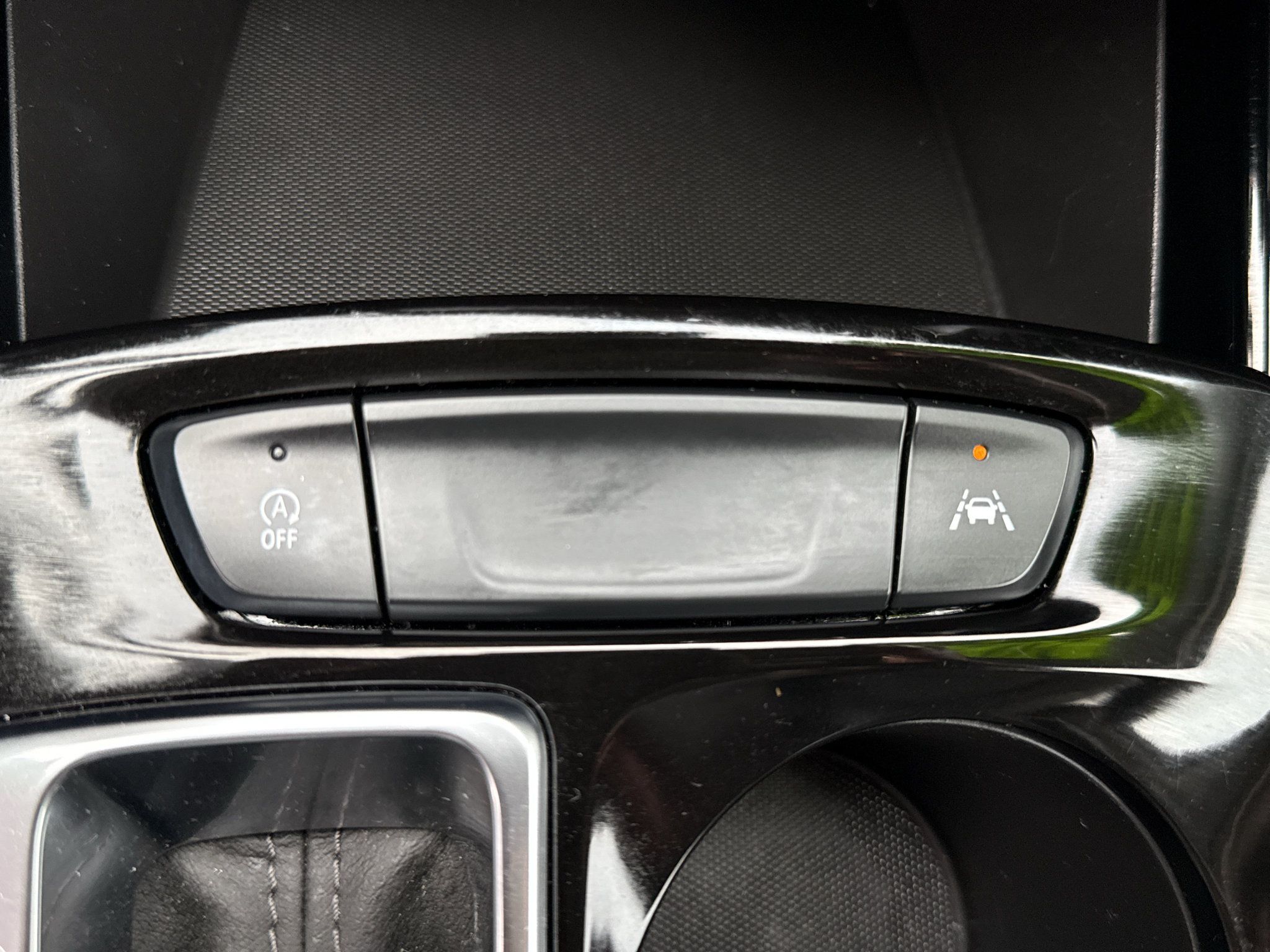 Used 2024 Chevrolet Trax ACTIV w/ Driver Confidence Package FWD image 28