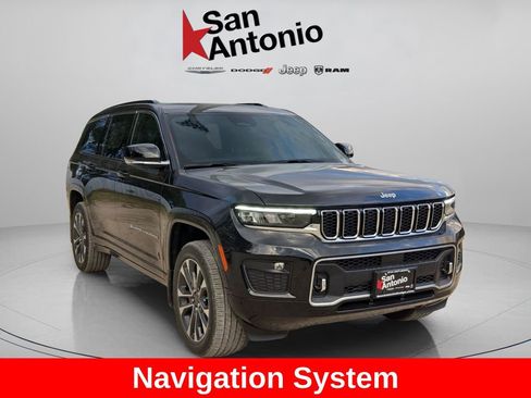 New 2025 Jeep Grand Cherokee L Overland w/ Trailer Tow Package AWD/4WD image 2