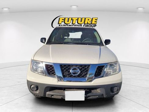 Used 2020 Nissan Frontier S w/ S Utility Package image 2