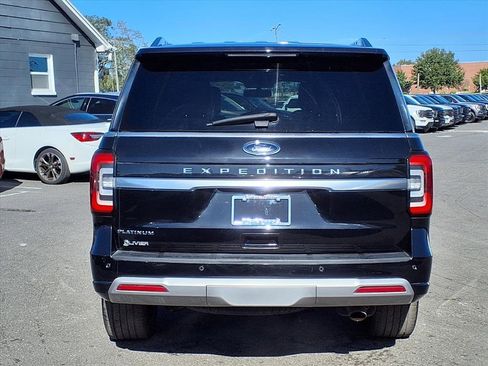 Used 2022 Ford Expedition Platinum image 6