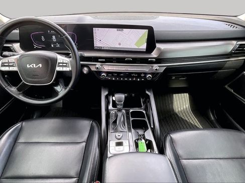Used 2024 Kia Telluride LX FWD image 13