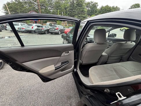 Used 2012 Honda Civic LX image 12